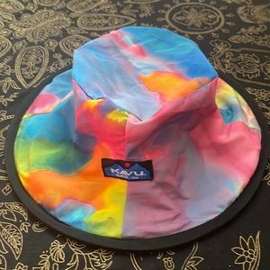 Kavu Collapsable Bucket Hat Tye Die // OSFM